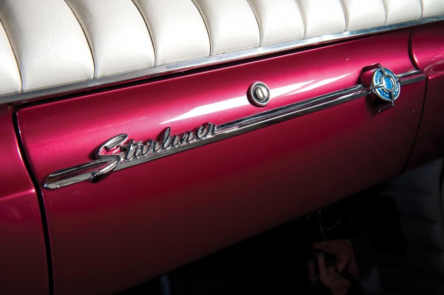  Ford Adonis Custom Recreation 1960 года  (фото 5 из 9)